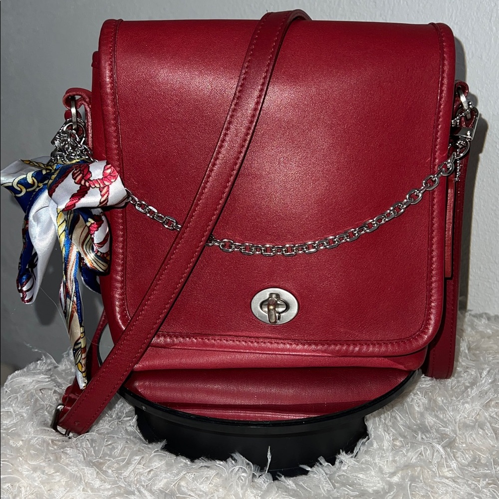 Coach Vintage 9076 Companion Flap Red Crossbody Bag
